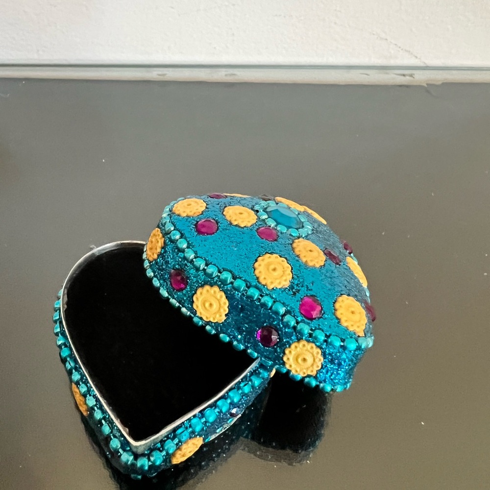 Jewelry Box. - Picture 2 of 4
